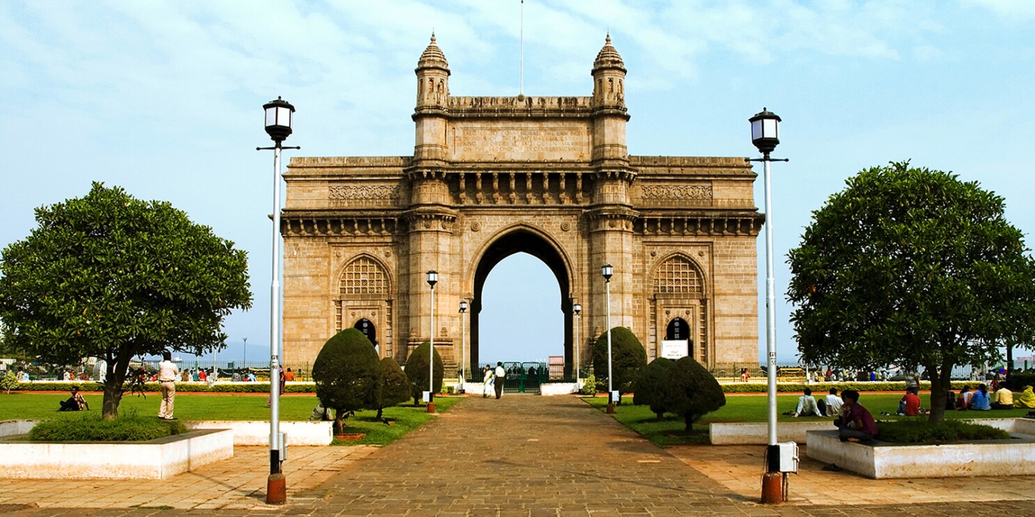 Gateway of India - A Majestic Landmark of Mumbai and Its Nearby Attractions Gateway of India – A Majestic Landmark of Mumbai and Its Nearby Attractions