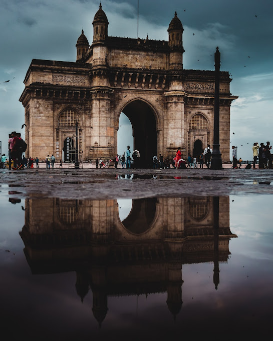 Gateway of India &#8211; A Majestic Landmark of Mumbai and Its Nearby Attractions